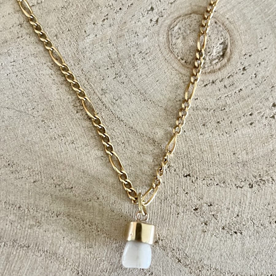 Colgante con diente de leche