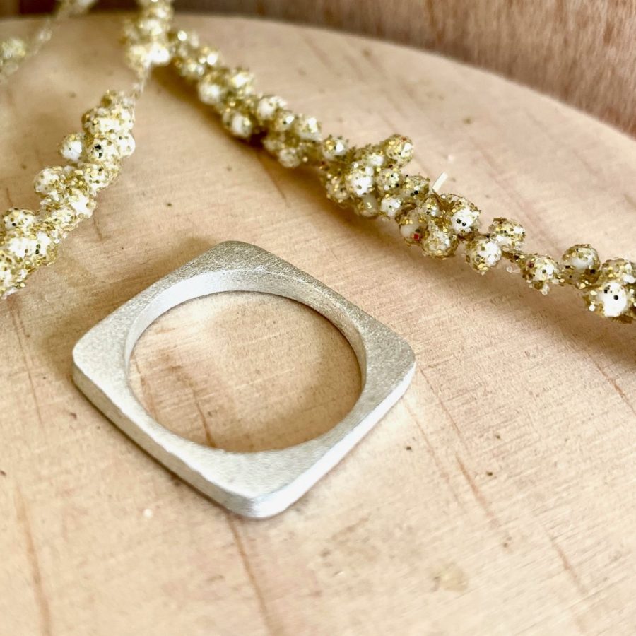 ANILLO NOSOTROS