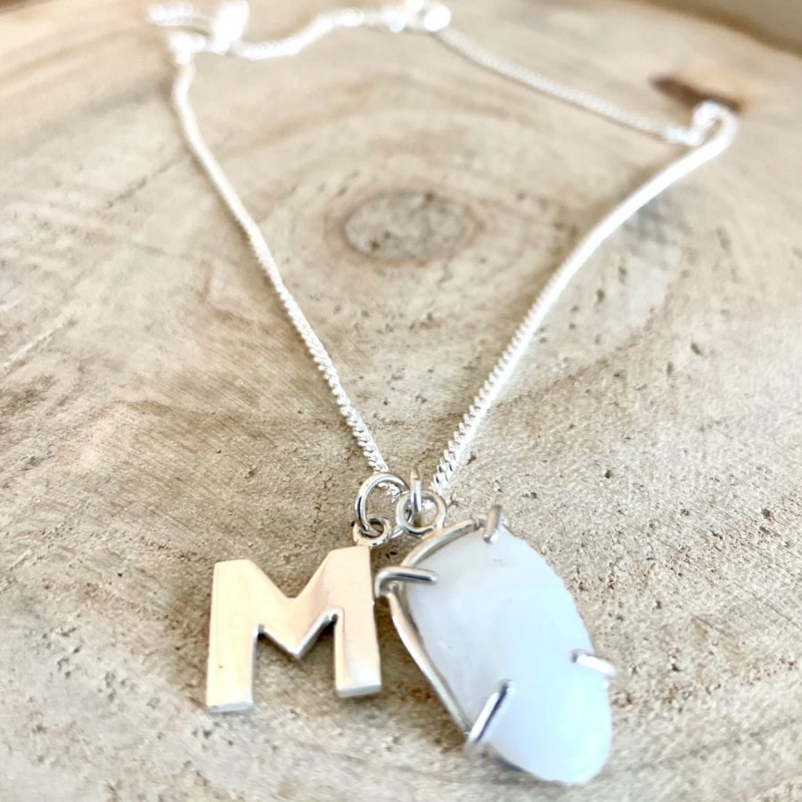 COLLAR INICIAL Y OTOLITO