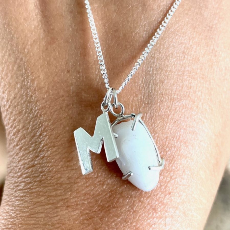 COLLAR INICIAL Y OTOLITO