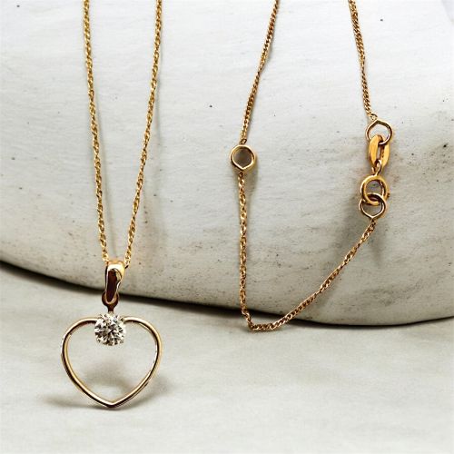 Collar oro 9k con colgante corazón 14mm